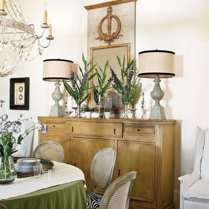 How to decorate buffet in informal dining room