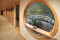 How to decorate a round window